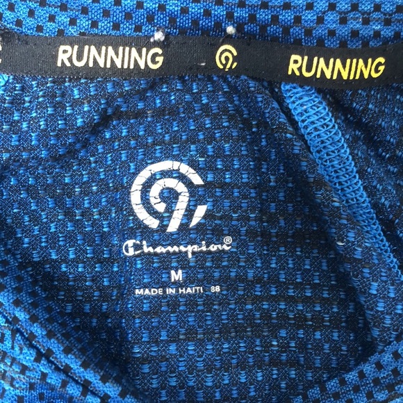 - Champion top short sleeve - Picture 2 of 8